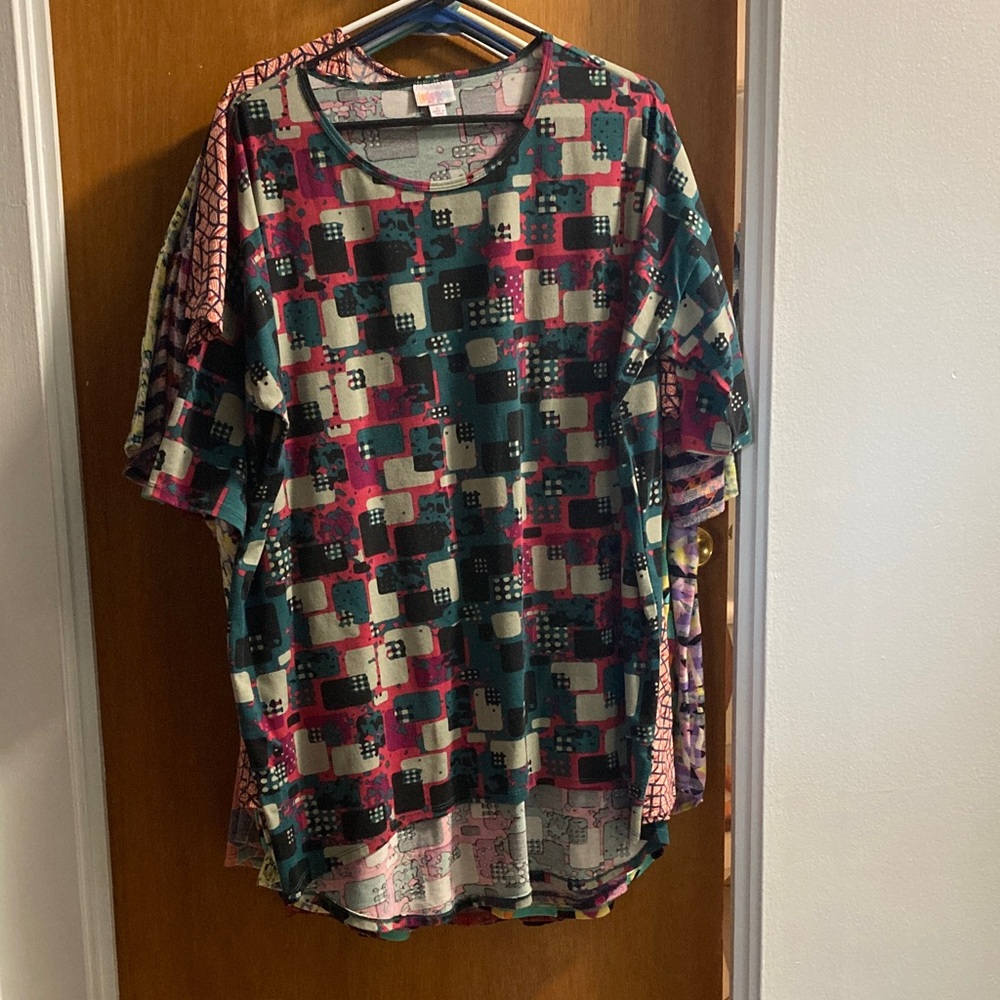 LuLaRoe Multicolor Geometric Tunic Top